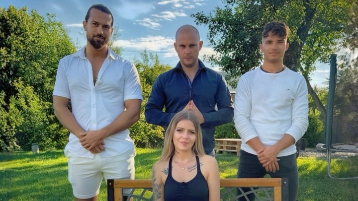 Mama, ožeň ma - Lenka a jej nápadníci